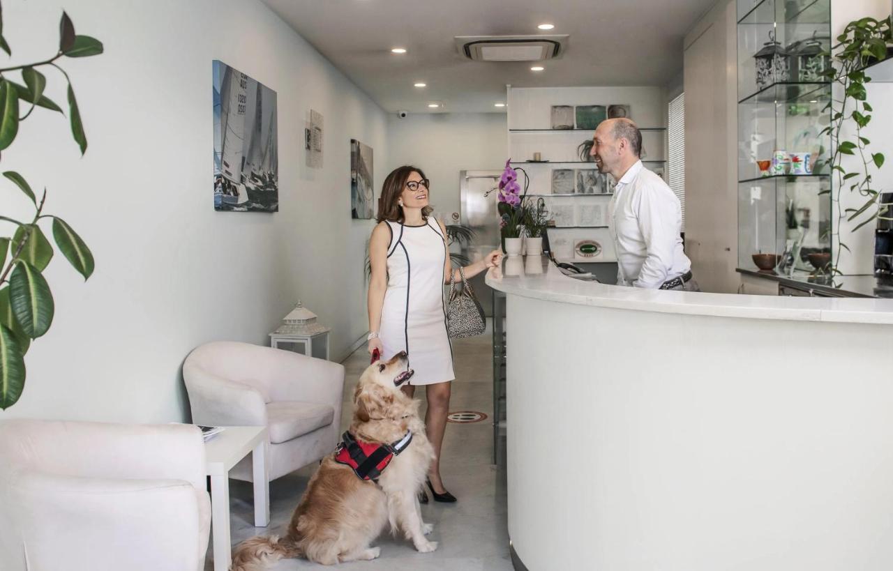 Residence Suite Smeraldo 리치오네 외부 사진