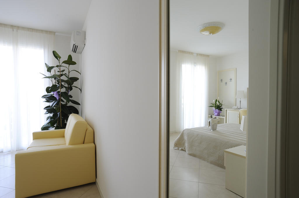 Residence Suite Smeraldo 리치오네 객실 사진